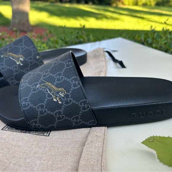 Gucci Tiger 🐅 Print Slip on sandals Men’s size 8 New in Dust Bags - Picture 8 of 8